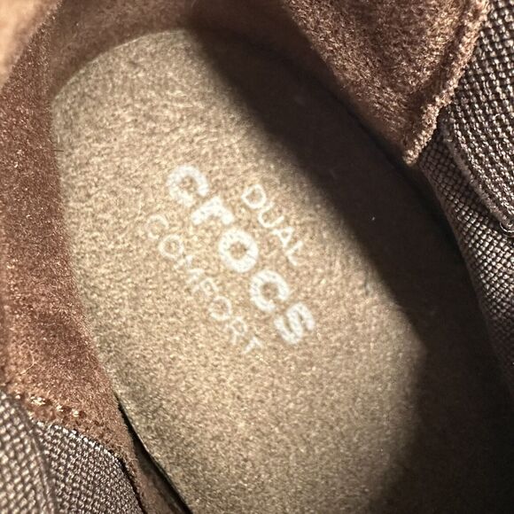 Crocs Leigh Wedge Chelsea Boots Brown Suede Leather Ankle Booties Women 7 US - Picture 15 of 16